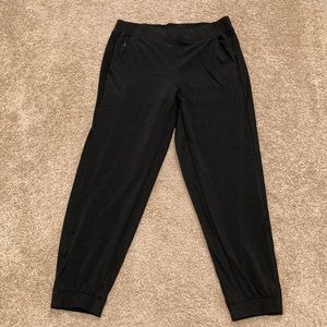 Never Worn Athleta Brooklyn Joggers, size 6P
